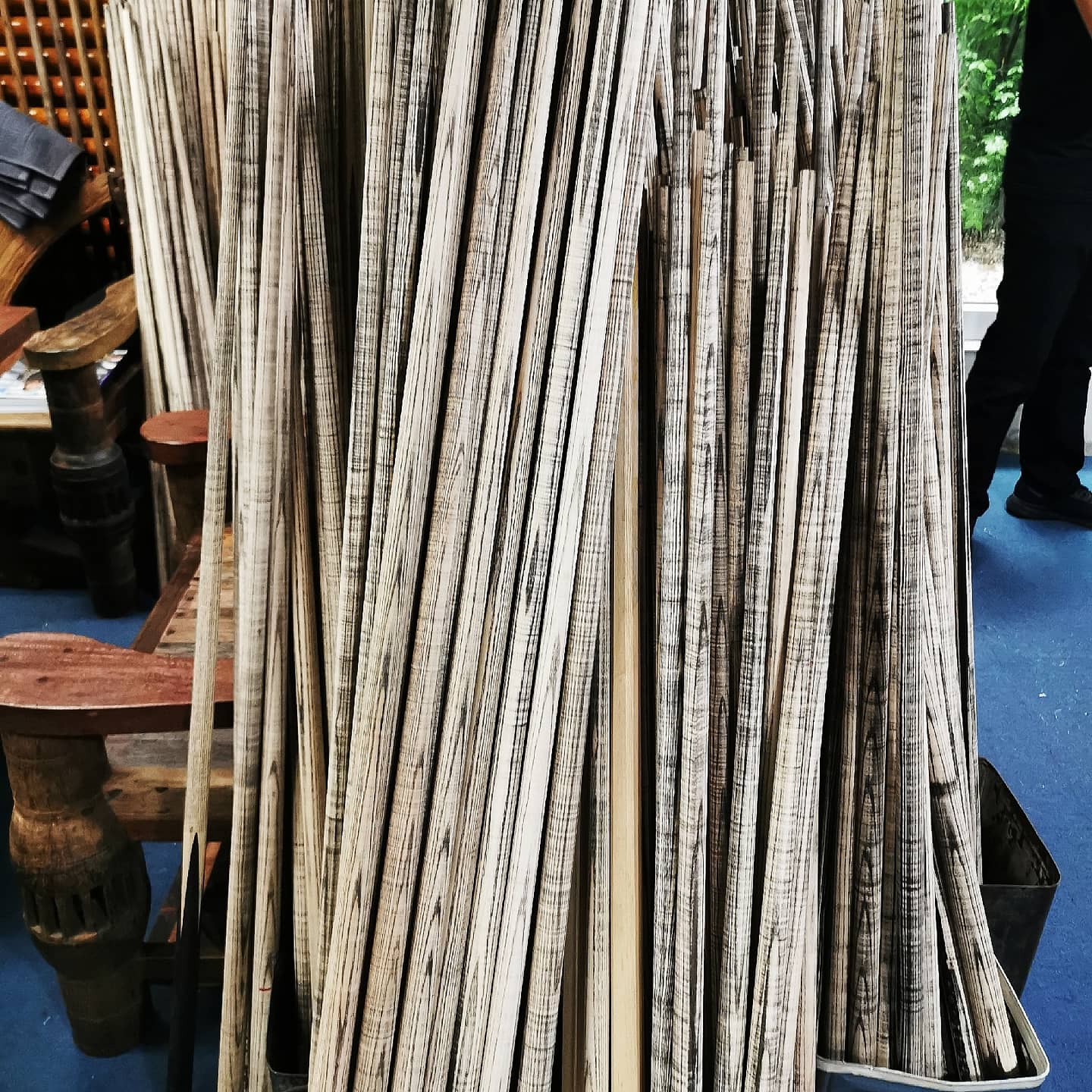 Lakdi (Stick) For Rubber Wiper And Brush Use