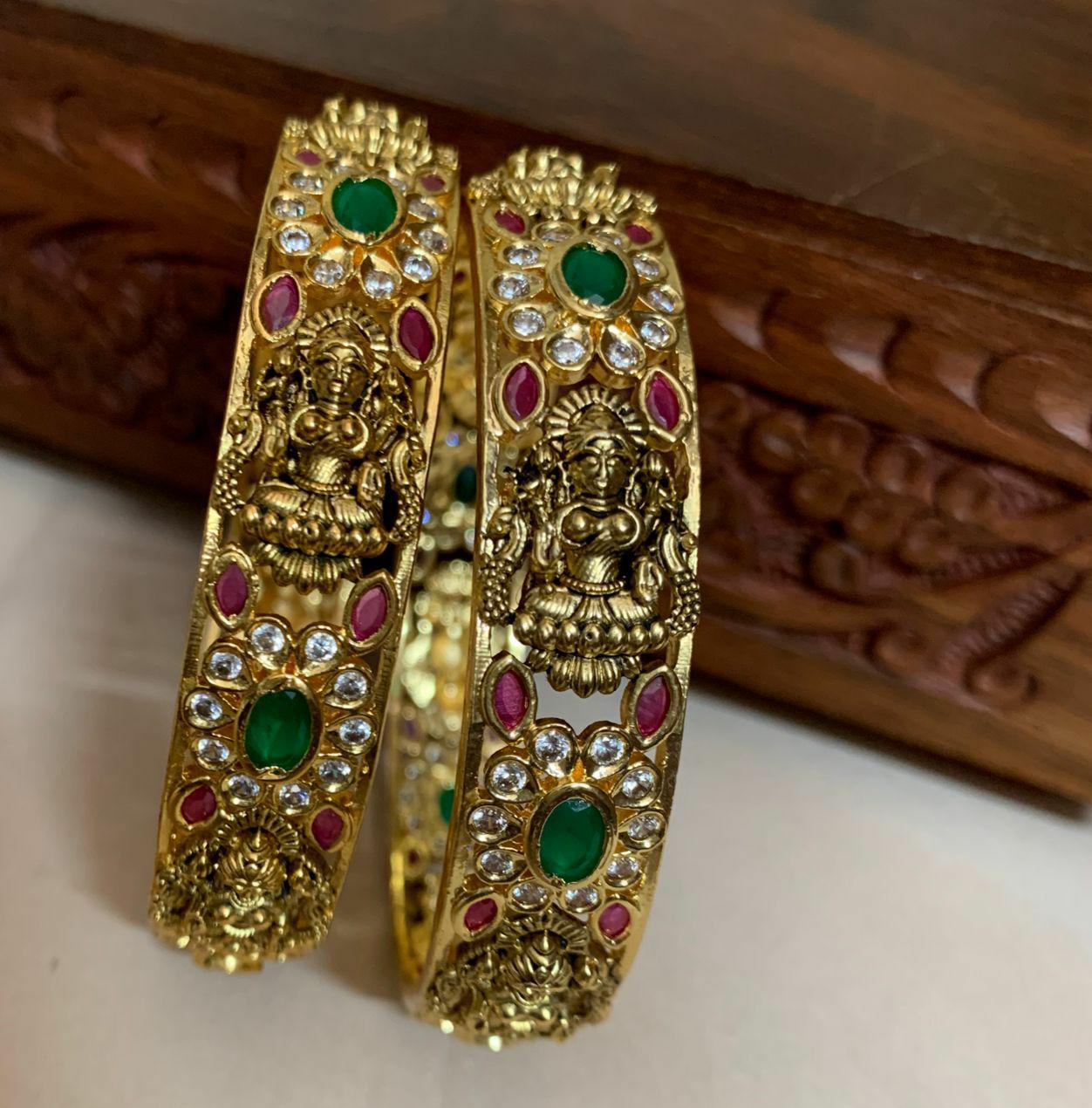 Adstone Bangles