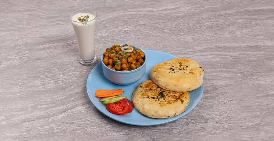 Buy 1 Butter Chole With 2 Butter Kulcha & Get 1 Buttermilk Free