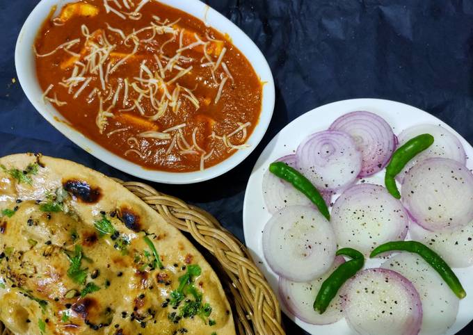 Cheese Butter Masala With Chole Masala Thali