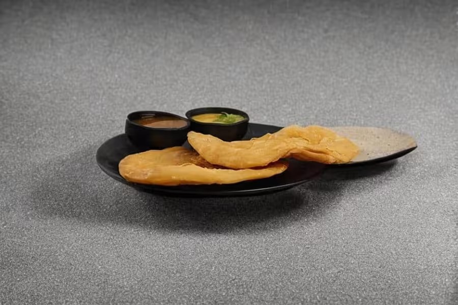 2 PCs. Dal Pakwan Combo