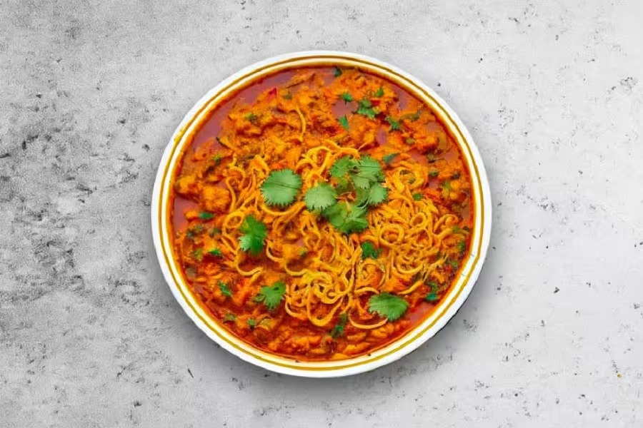 Schezwan Maggi [250 Ml]