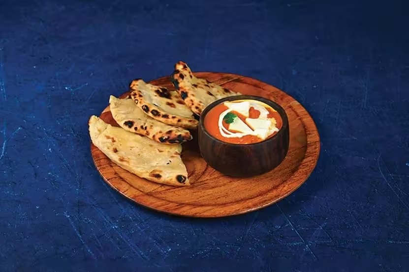 Cheese Butter Masala With 4 Butter Roti