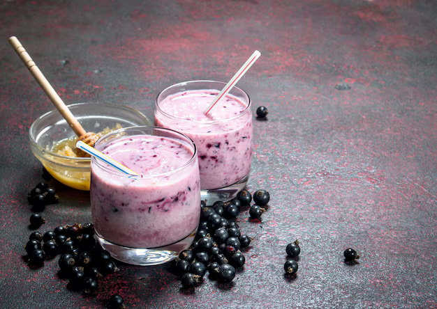 Black current milkshake